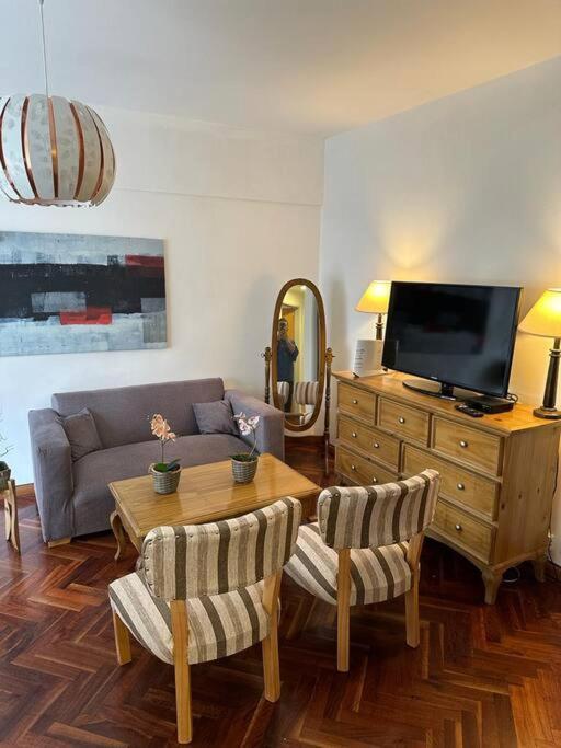 Lujoso Semipiso Panoramico 2 Cocina Independiente Lavadero Cochera Privada A Metros Del Subte Apartamento *